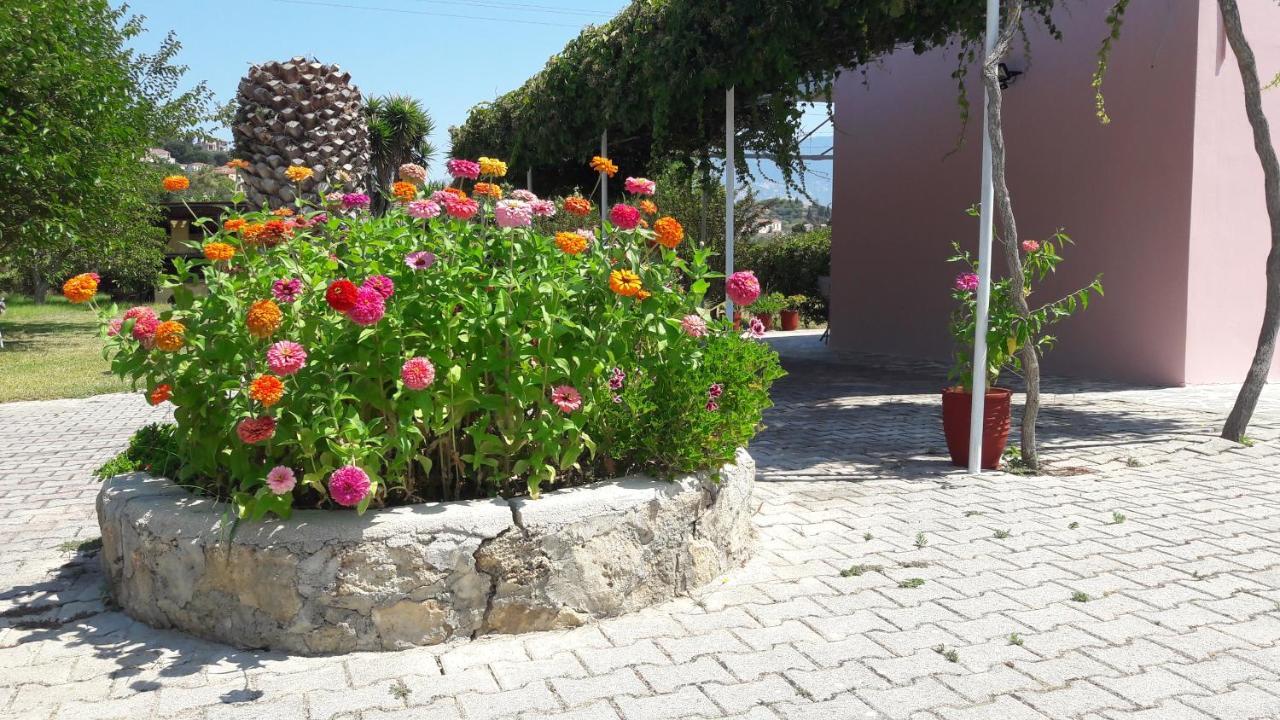Jerry Apartments Σβορωνάτα Εξωτερικό φωτογραφία